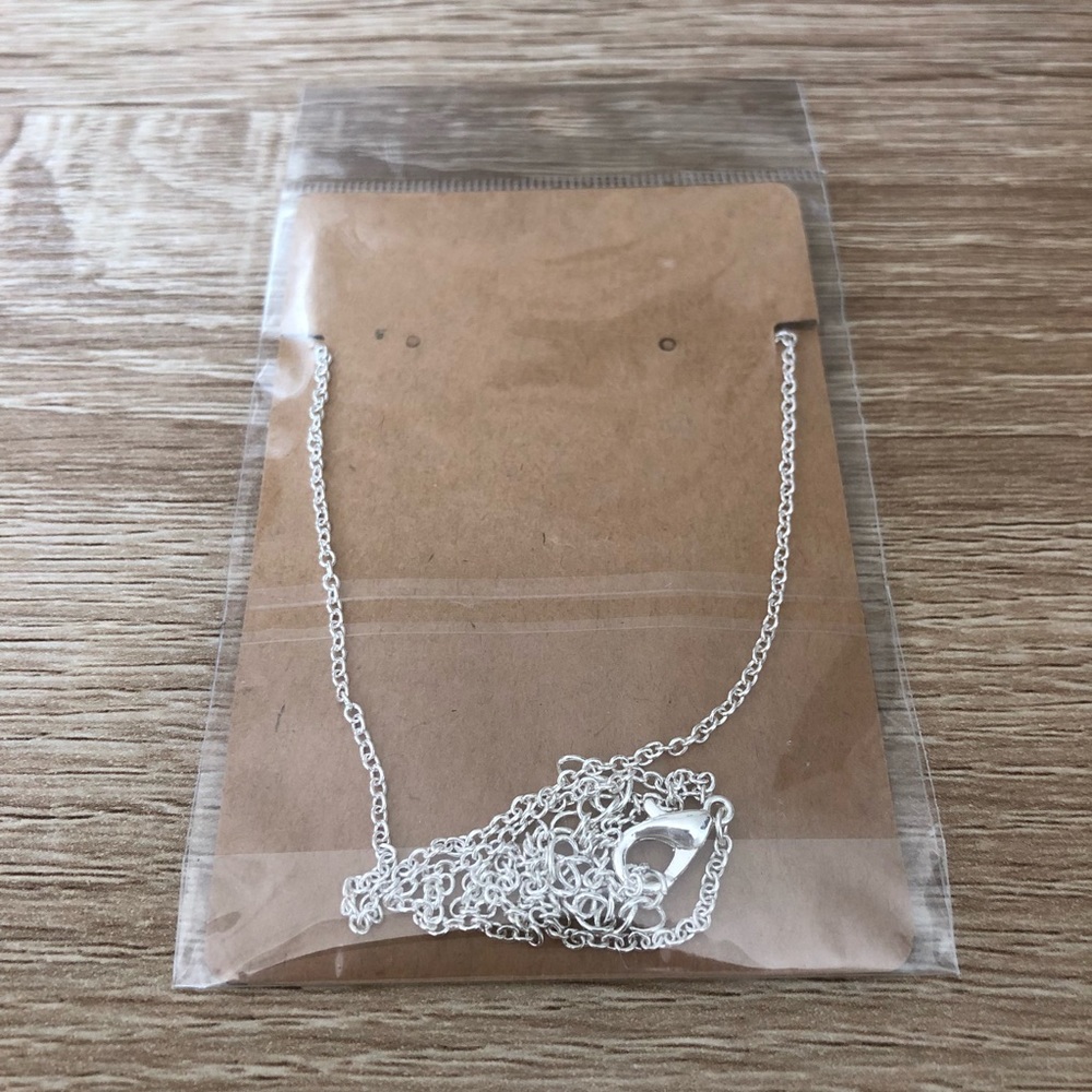 Paw Silver Necklace FIRM PRICE - Picture 4 of 4